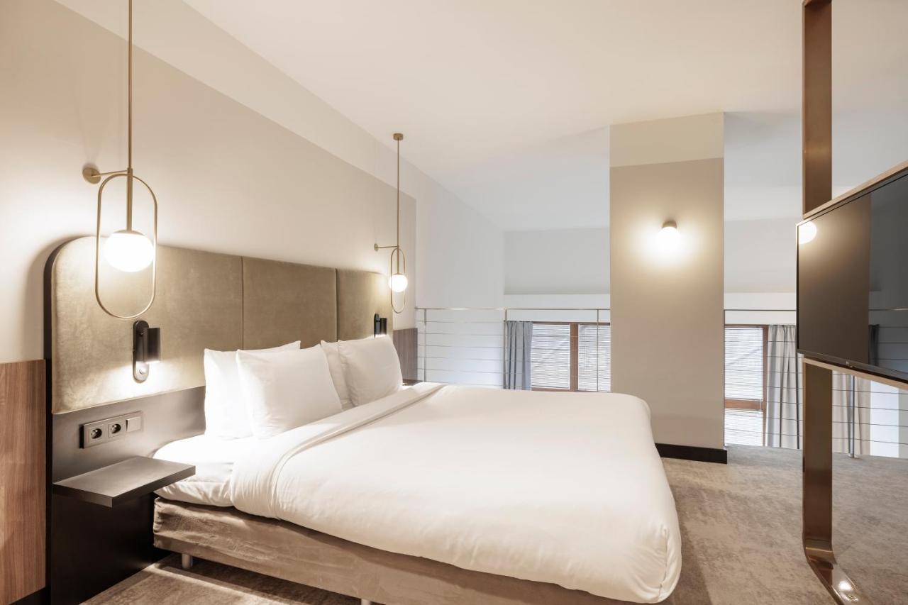 Royal Tulip Hotel